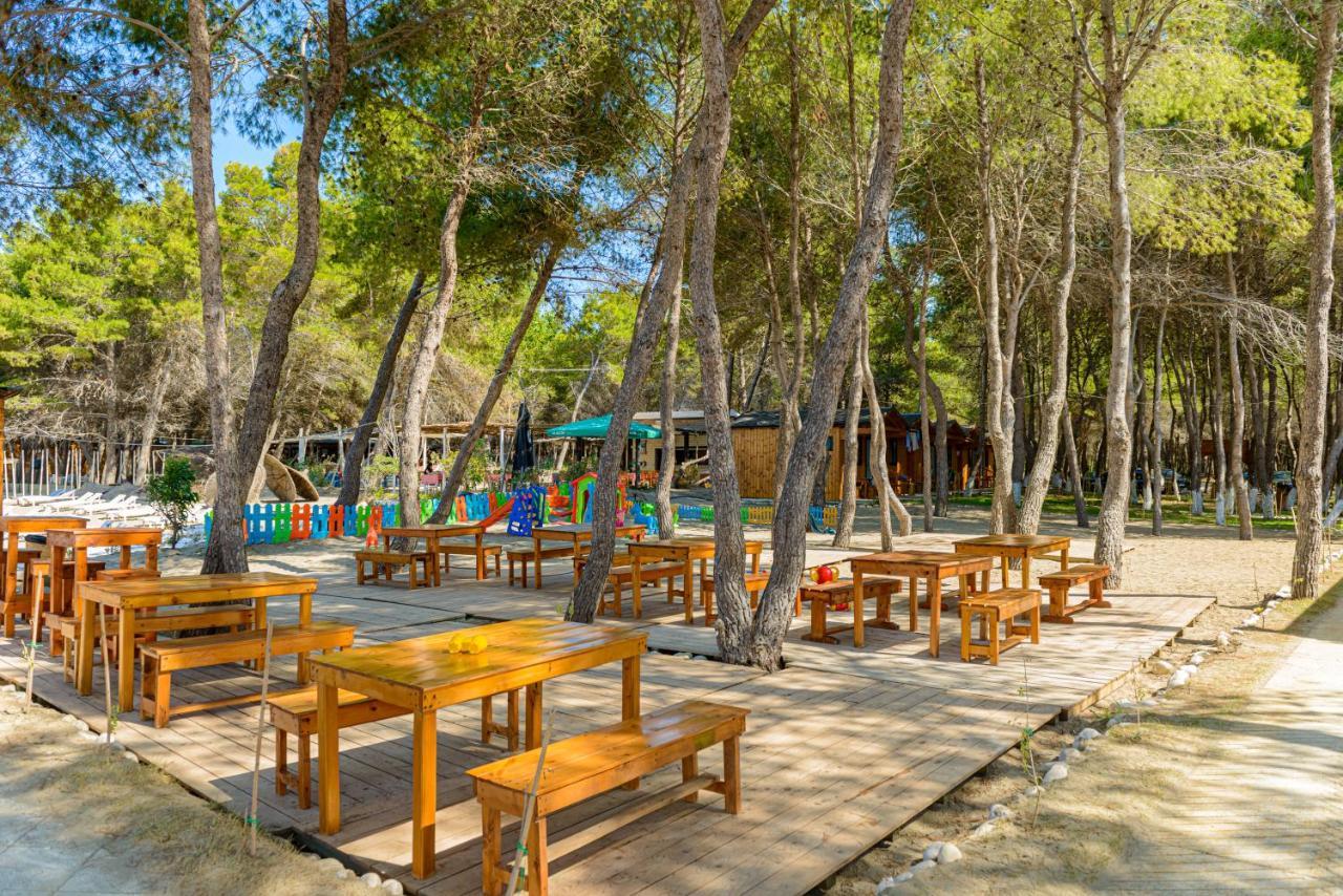 Ecuador Resort Zverneci Εξωτερικό φωτογραφία