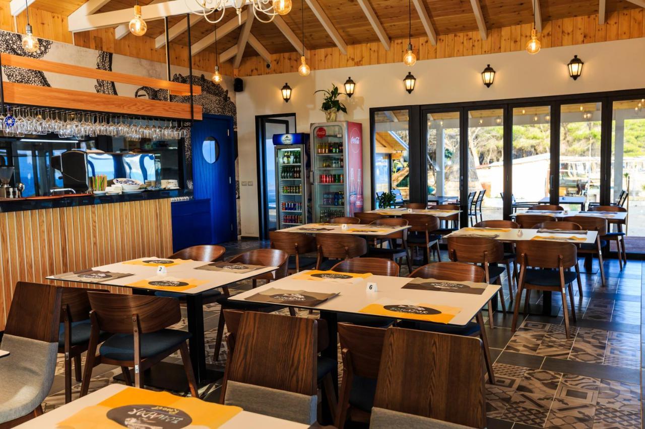 Ecuador Resort Zverneci Εξωτερικό φωτογραφία