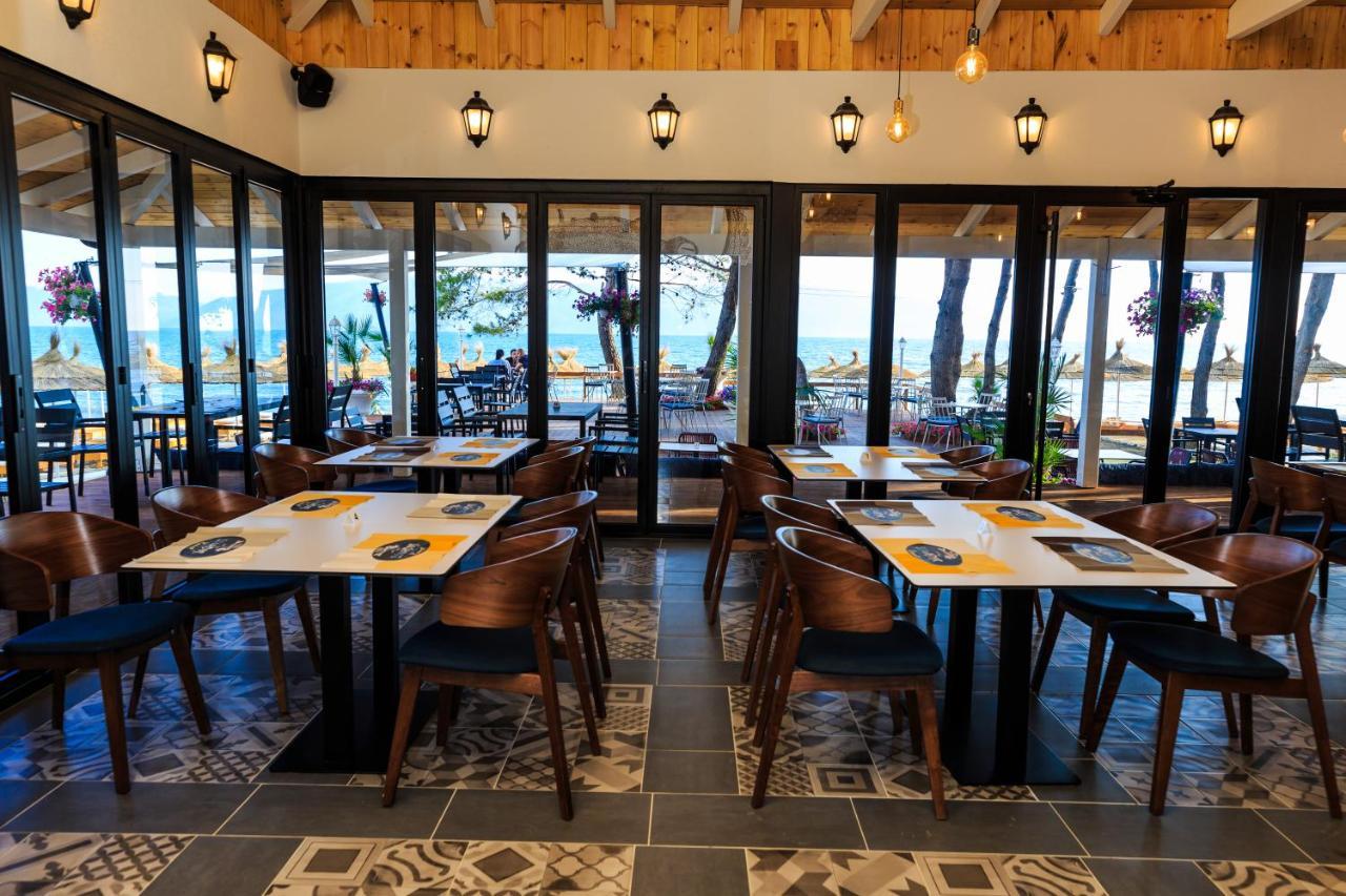Ecuador Resort Zverneci Εξωτερικό φωτογραφία