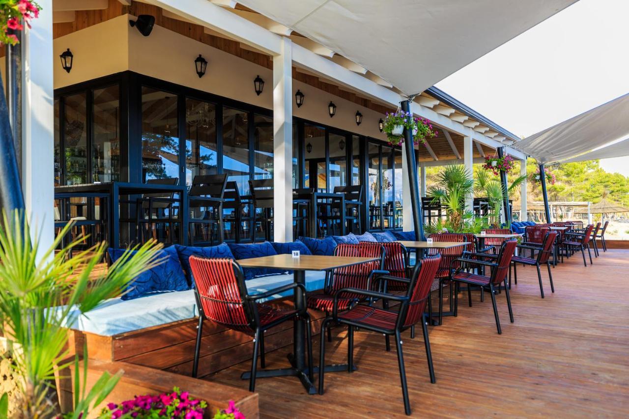 Ecuador Resort Zverneci Εξωτερικό φωτογραφία
